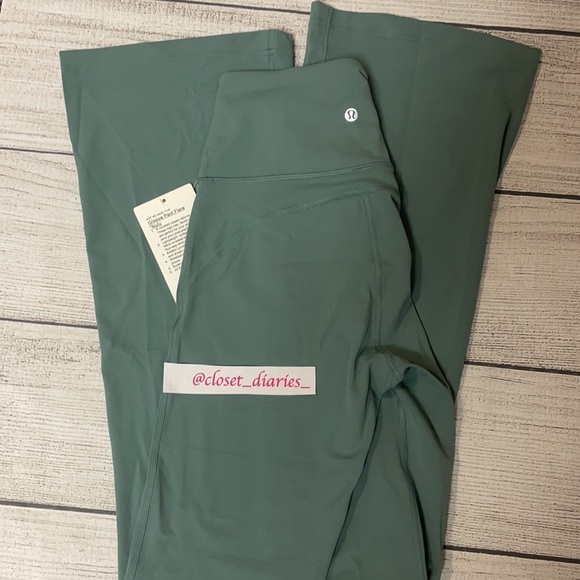NWT LULULEMON Groove Pant Flare Super High-Rise 4 - Picture 8 of 13